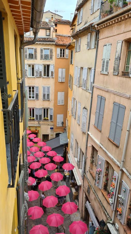 Au Coeur Des Parfumeries Grasse Exterior foto